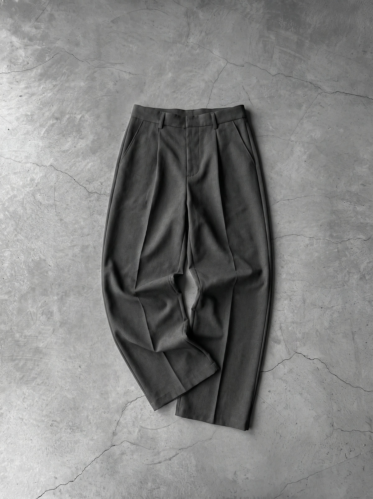 Valmont Pleated Trousers